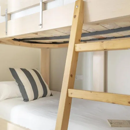 Margarit 4 Bedroom Apartment