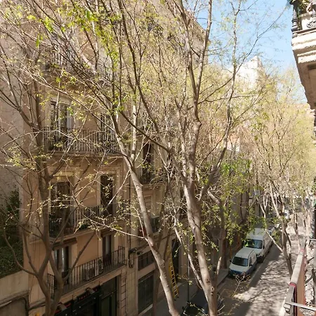 Margarit 4 Bedroom דירה ברצלונה